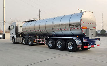 從“笨重大罐”到“智能保鮮倉”，牛奶運(yùn)輸車的進(jìn)化史